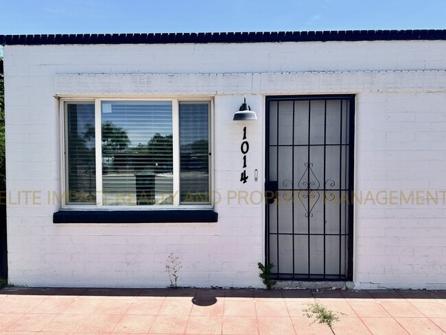 Photo - 1014 N Grande Ave