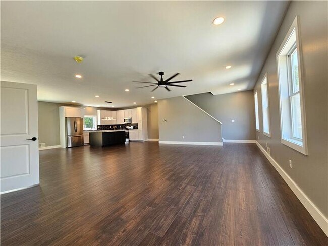 Photo - 225 Wilbert St