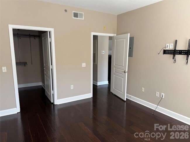 Photo - 1315 East Blvd Unit 412