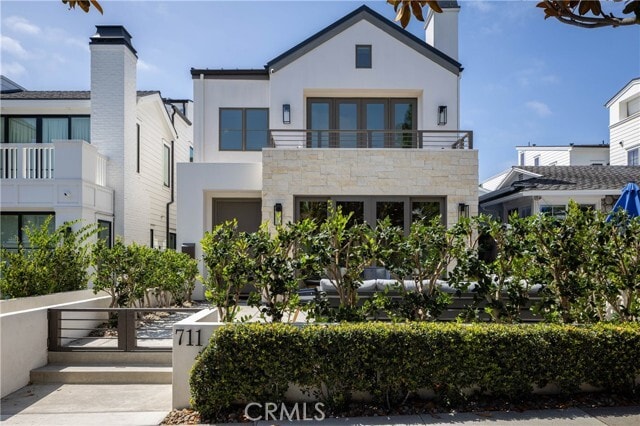 Photo - 711 Marigold Ave