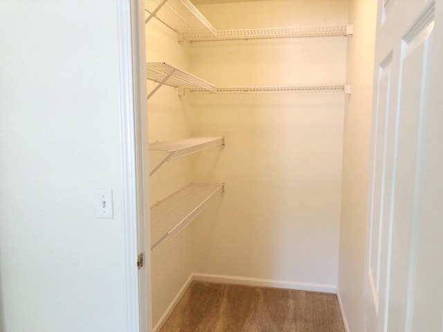 2 bedroom walk in closet