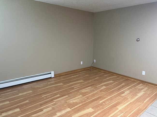 Photo - 88 Olive Ct Unit 3