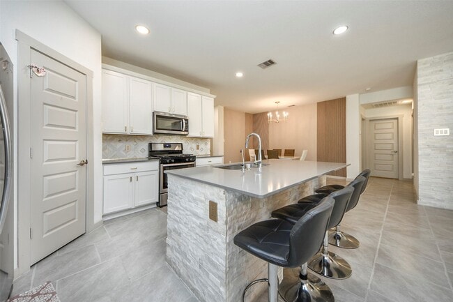 Photo - 28938 Yukon River Ct