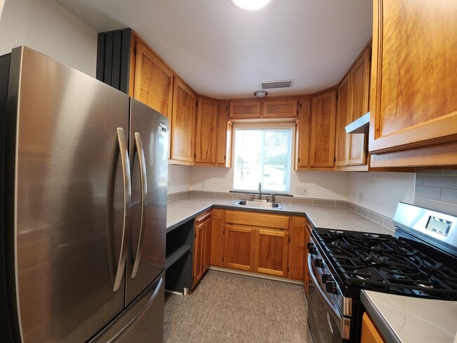 Photo - 1530 Aloha St