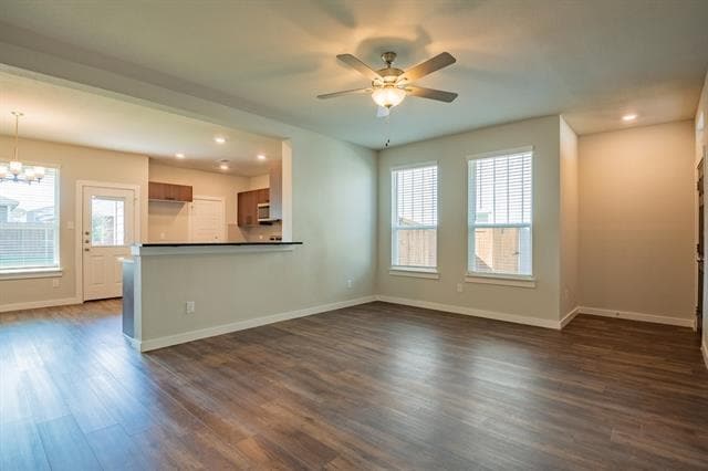 Building Photo - 720 Wheatfield Dr Rental