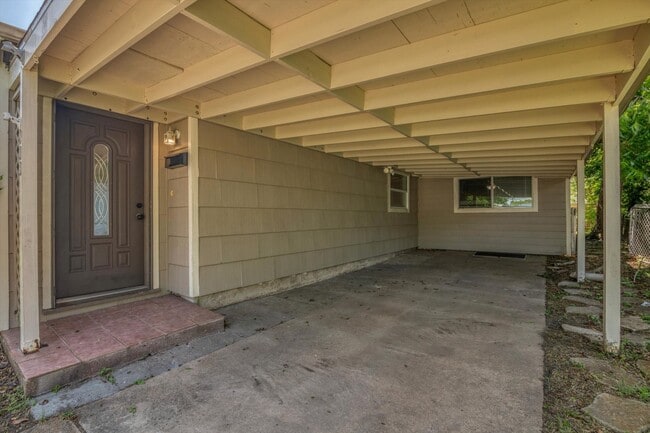 119 Barracuda Ave