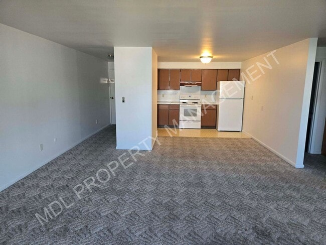 Photo - 121 N Woodbridge St Unit 2-11