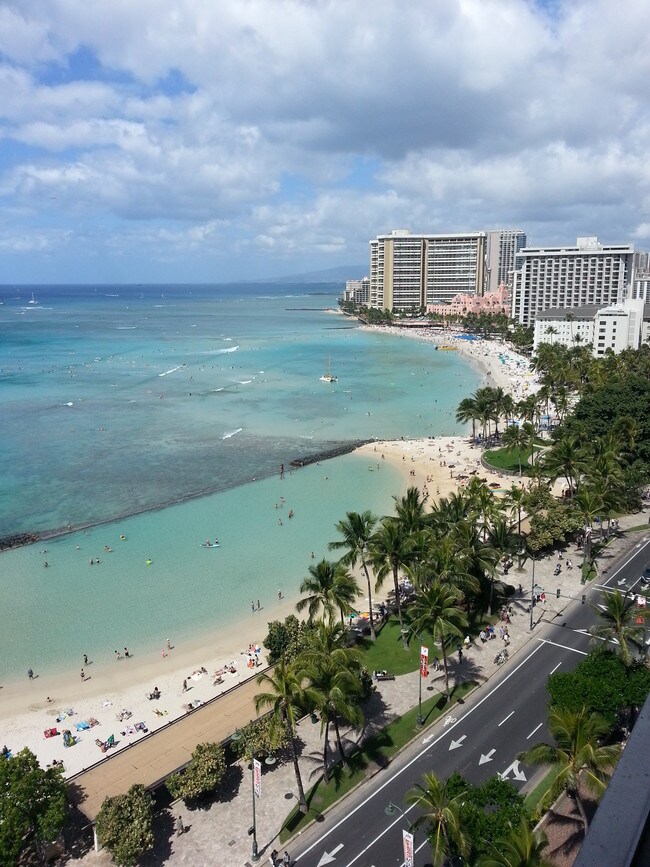2500 Kalakaua Ave Unit 1802