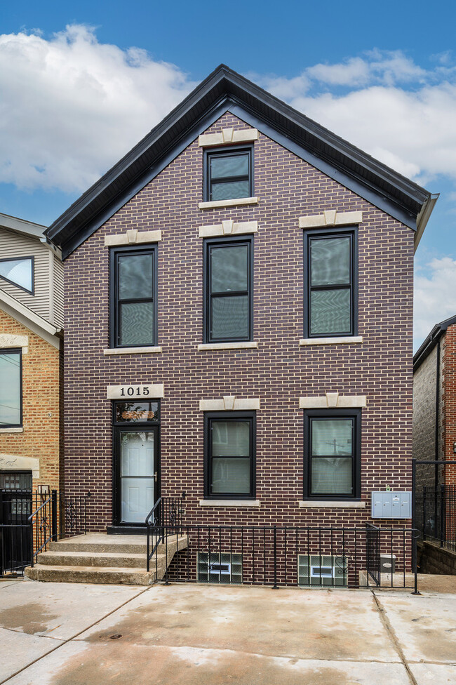 1015 W 31st Pl Unit 1A