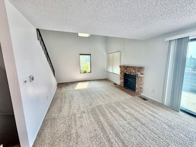 Photo - DES MOINES CONDO WITH PEEK-A-BOO SOUND VIEWS & PRIVATE GARAGE! Unit G10