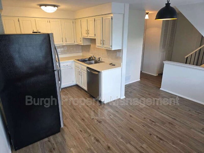 Photo - 149 Hunting Creek Rd