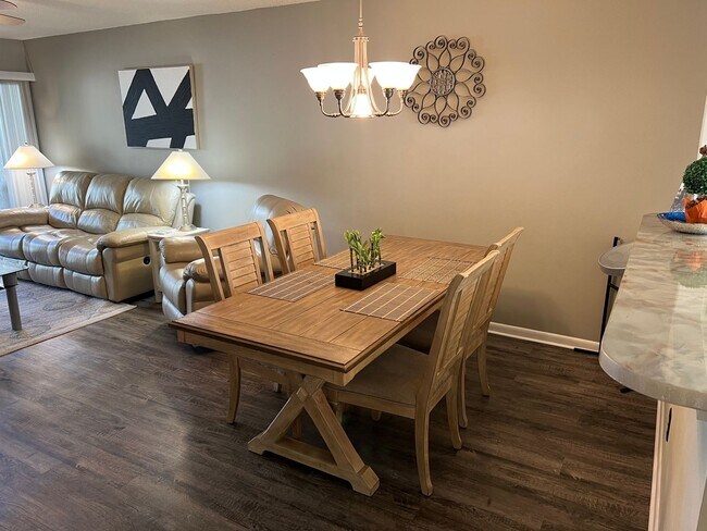 Photo - Parkside 15178-103 Unit 15178 Parkside Drive, 103