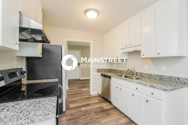 3 Bedroom Pet-Friendly Home in Smithfield, NC with Main Street Renewal