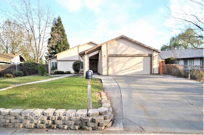 Building Photo - 3629 Pullman Dr Rental