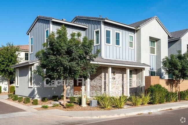 Building Photo - 2851 S Central Dr Rental
