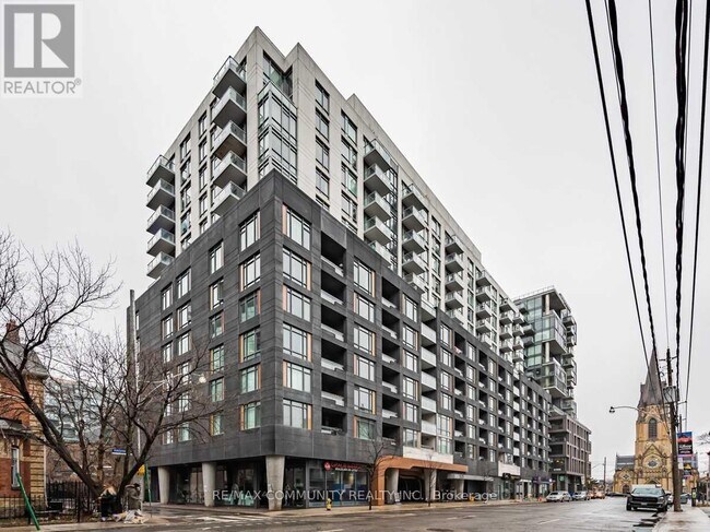 Photo - 525 Adelaide St W Unit 631