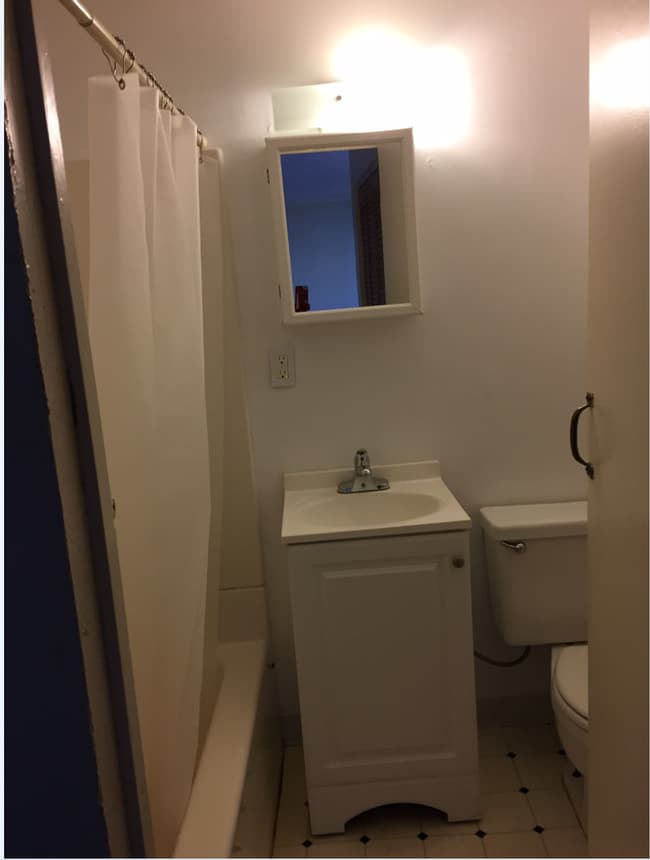 Building Photo - 229-229B 27th St Unit RC - 229B - 27th Street