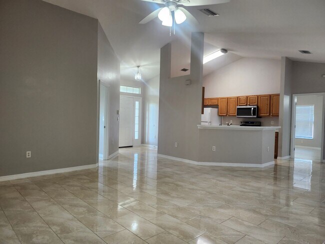Photo - 1713 SW 13th St