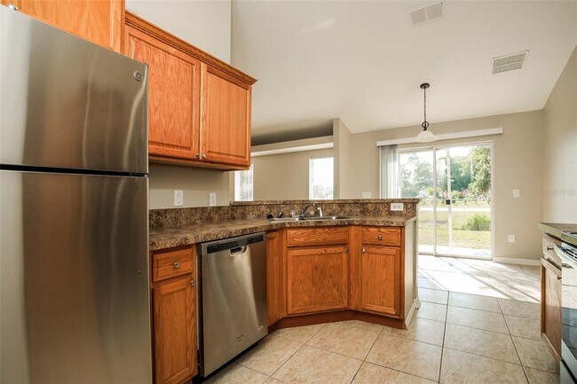 Photo - 919 Cumbran Ln