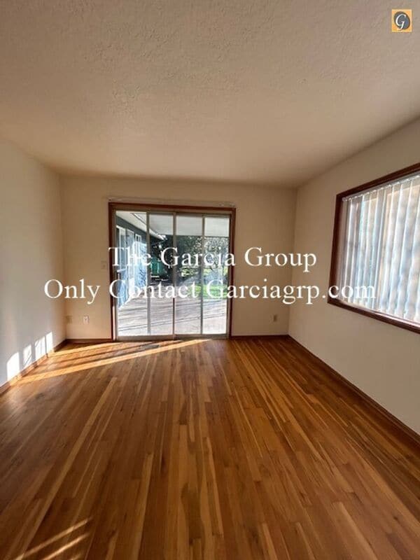 Photo - 17006 SE Morrison Ct