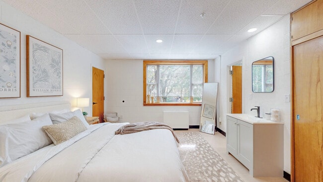 Parkline Apartments