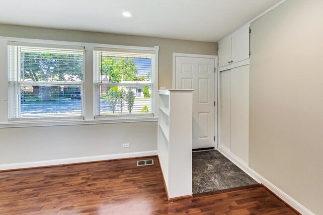 Photo - 3631 Kemman Ave