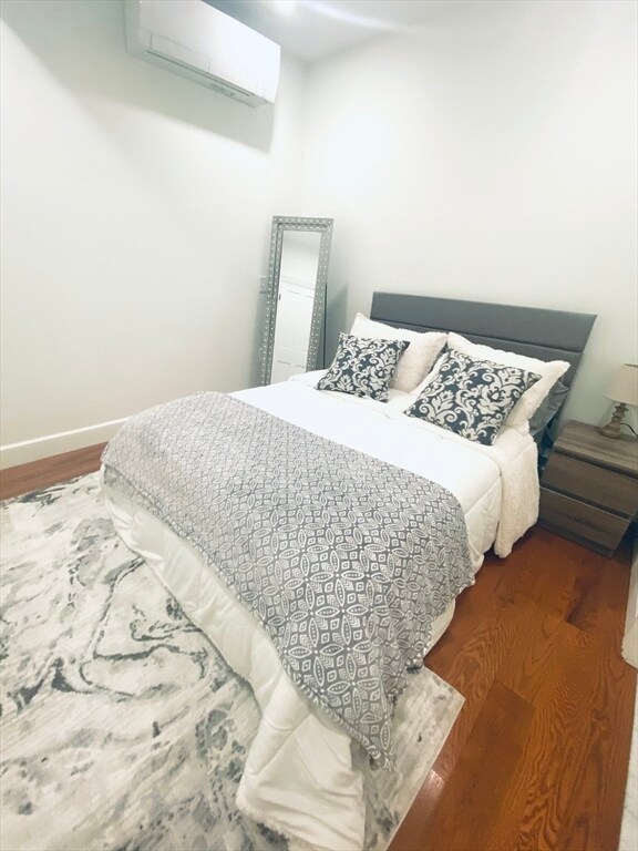 Photo - 1776 Beacon St Unit B