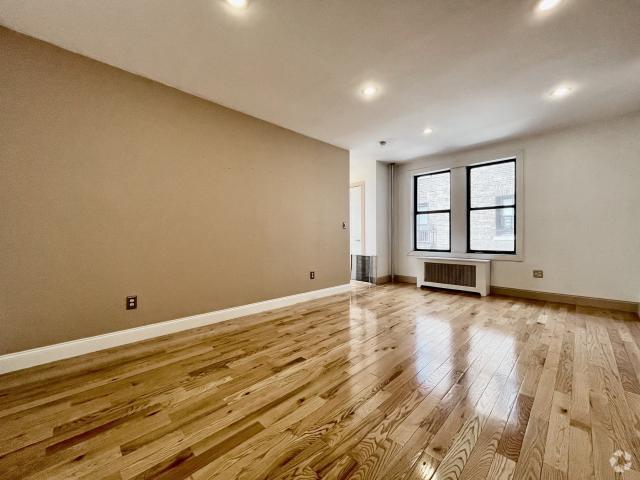 Building Photo - 1 bedroom in NEW YORK NY 10034 Unit 3F Rental