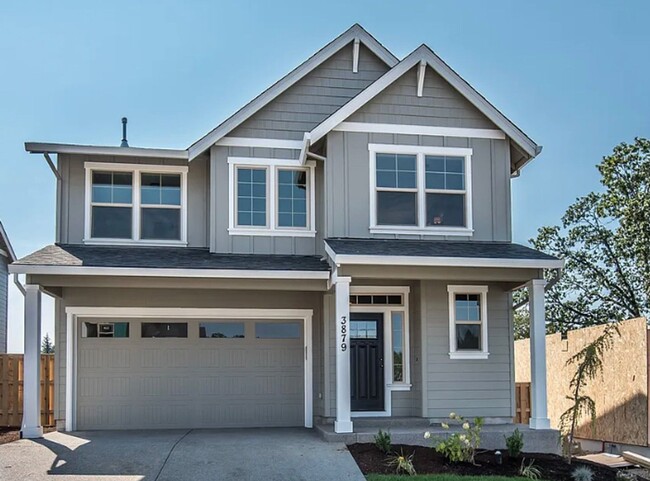 Building Photo - Available Now!  Newer Home in Desirable Neighborhood.