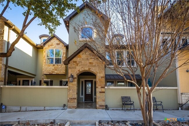 Building Photo - 961 N Academy Ave