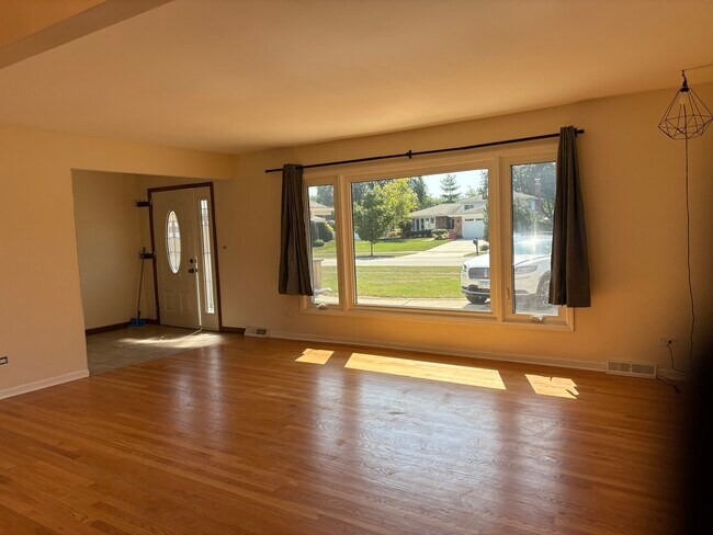 Photo - 1814 Holly Ave