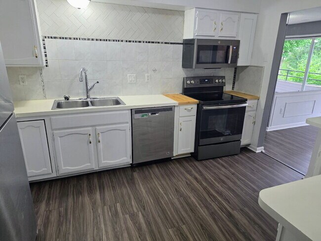 Photo - 1100 50th St Unit 1102