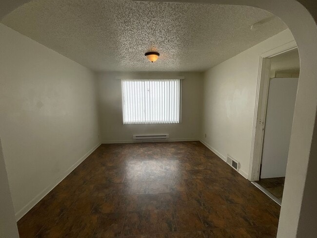 Photo - 2 Bed, 1 Bath Rambler - Downtown Ferndale