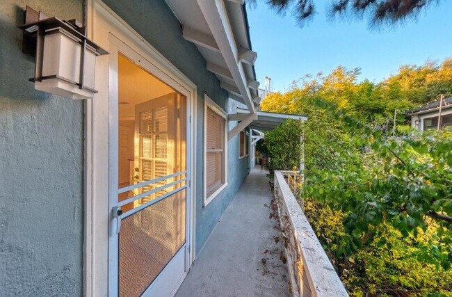 Photo - 3008 3rd St Unit B