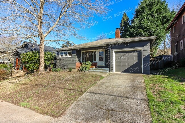 Photo - 2714 SE 48th Av