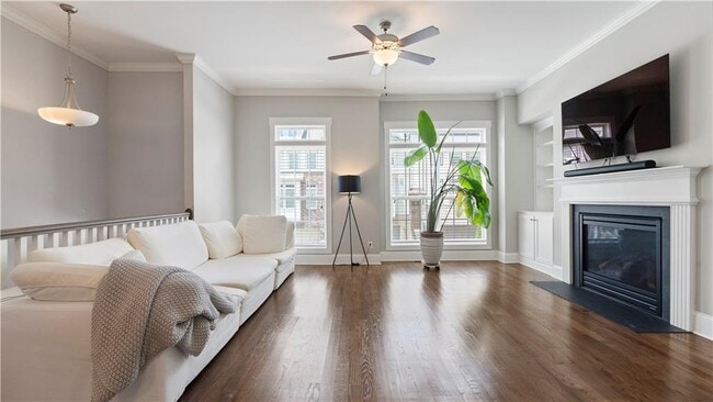 Photo - 2137 Old Georgian Terrace