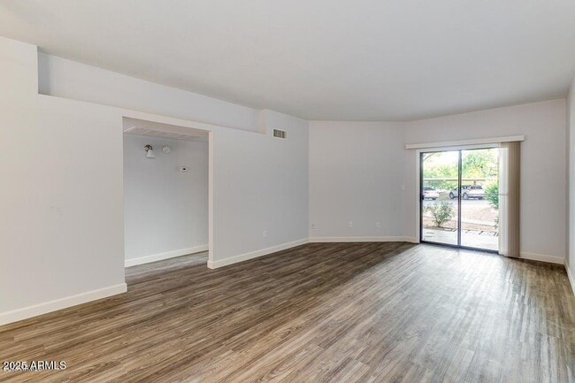 Photo - 1287 N Alma School Rd