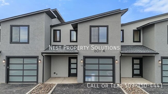 Photo - 601 S Dorsing St Unit B