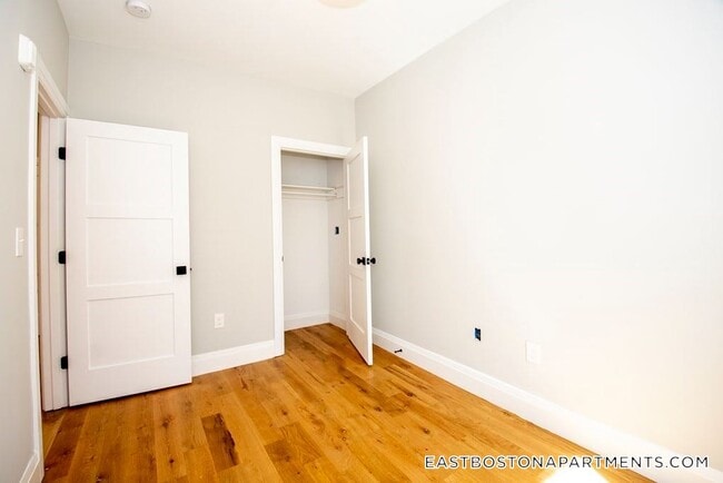 Photo - 66 Lubec St Unidad 1