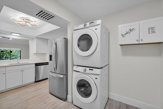 Photo - 2517 S 17th St Unit 108
