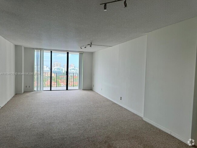 Building Photo - 18151 NE 31st Ct Unit 1714 Rental