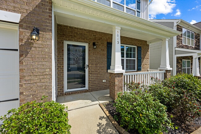 Photo - 5043 Deisy May Ln