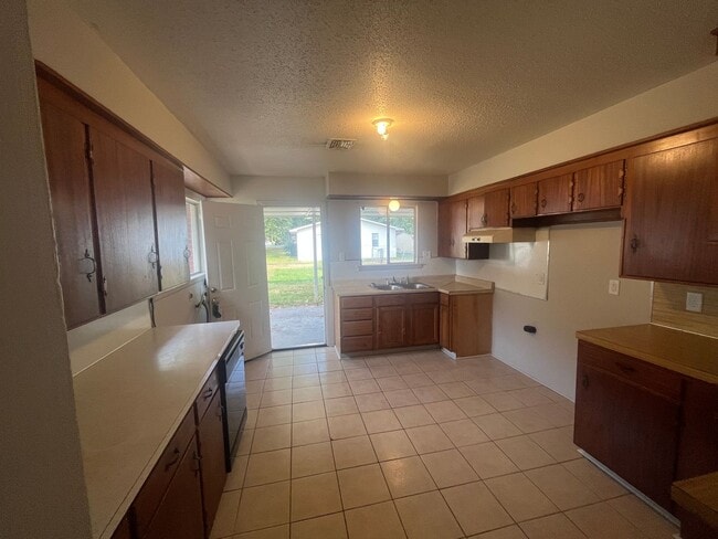 Photo - 120 E Palm St
