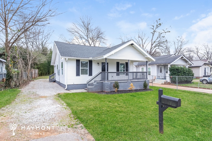 Photo - 318 Bailey St