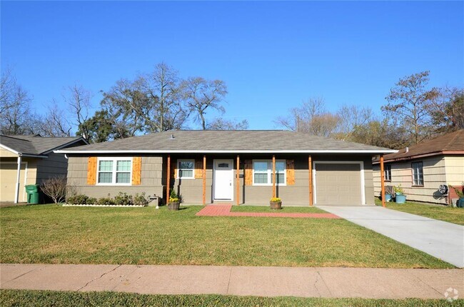 Building Photo - 1945 Coulcrest Dr Rental