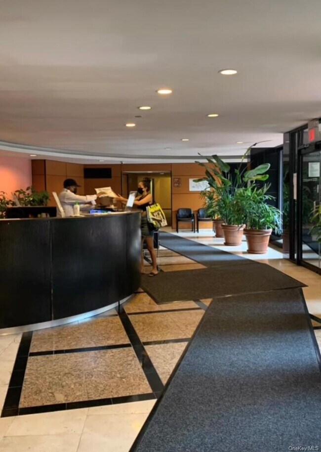 139-15 83rd Ave Unit 717