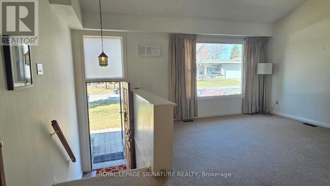 Photo - 42 Jubilee Crescent