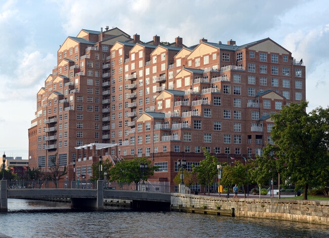 View from the southwest - Scarlett Place Apartments