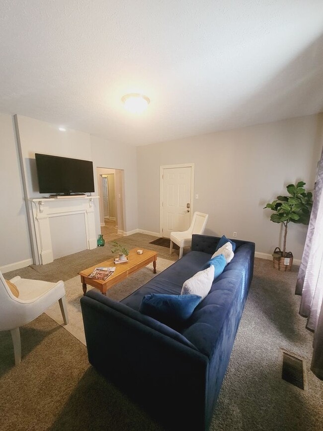 Photo - 1000 Taylor St Unit 1