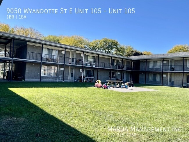Building Photo - COZY1 BED/1 BATH MAIN FLOOR SUITE EAST WINDSOR + HYDRO! Unit 105